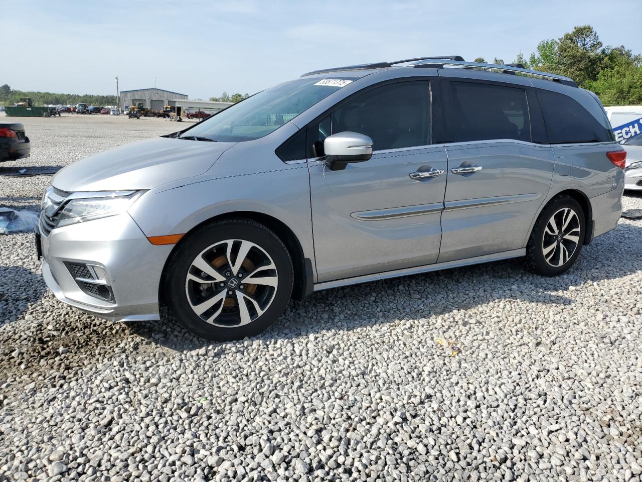 Salvage Honda Odyssey Image