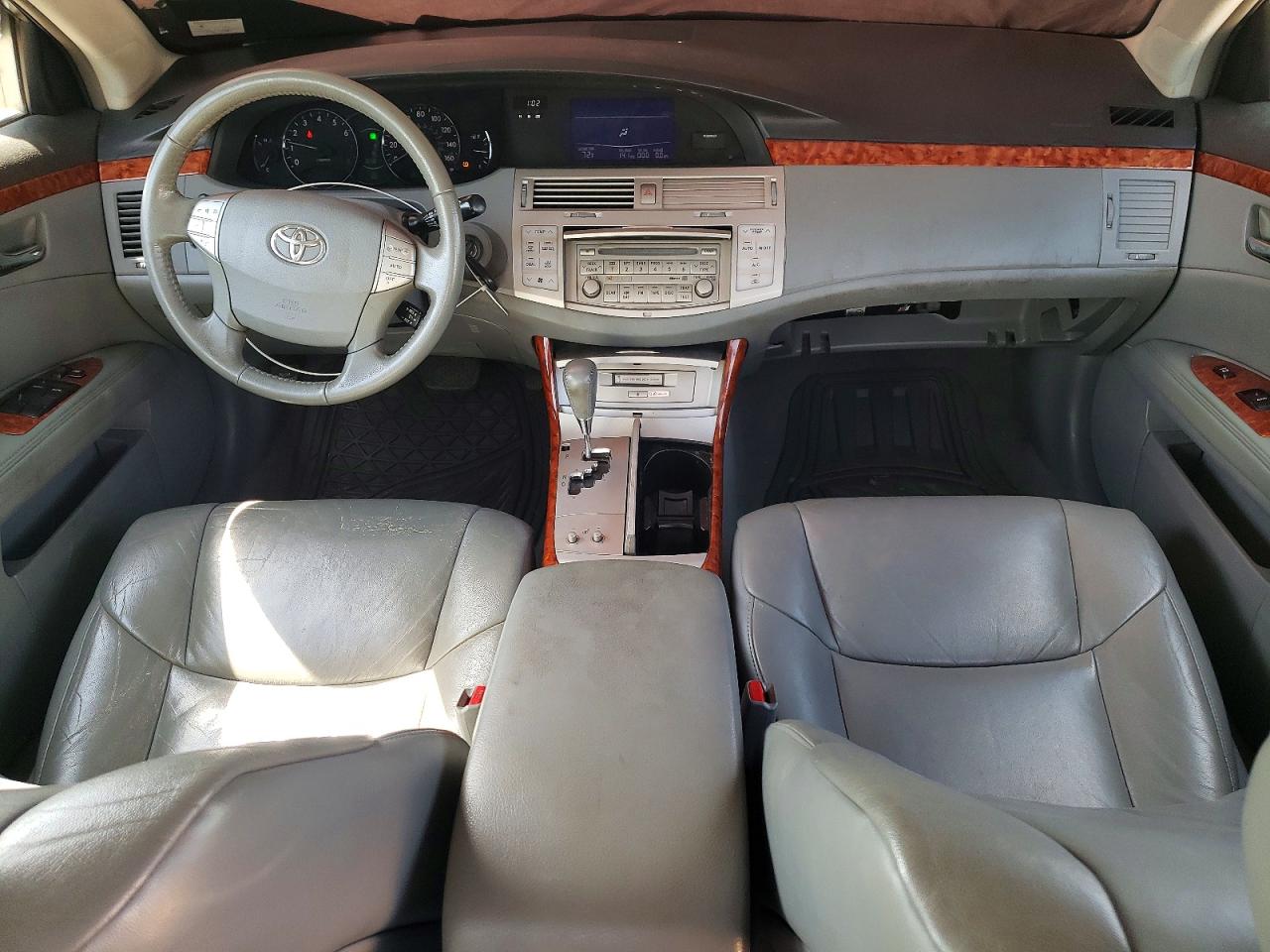 Toyota Avalon Xls
