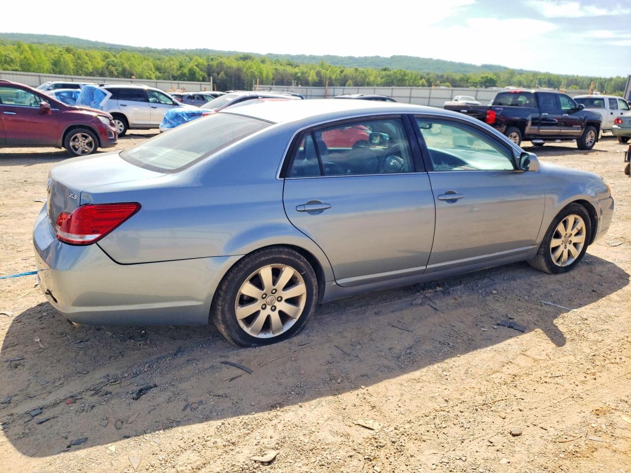 Toyota Avalon Xls