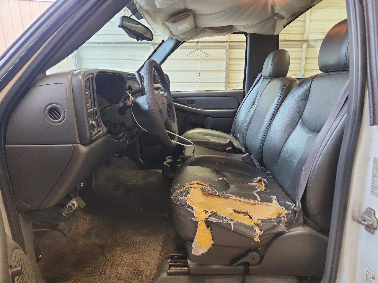 Chevrolet Silverado C1500