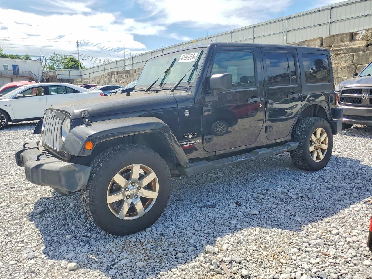 Salvage Jeep Wrangler Image