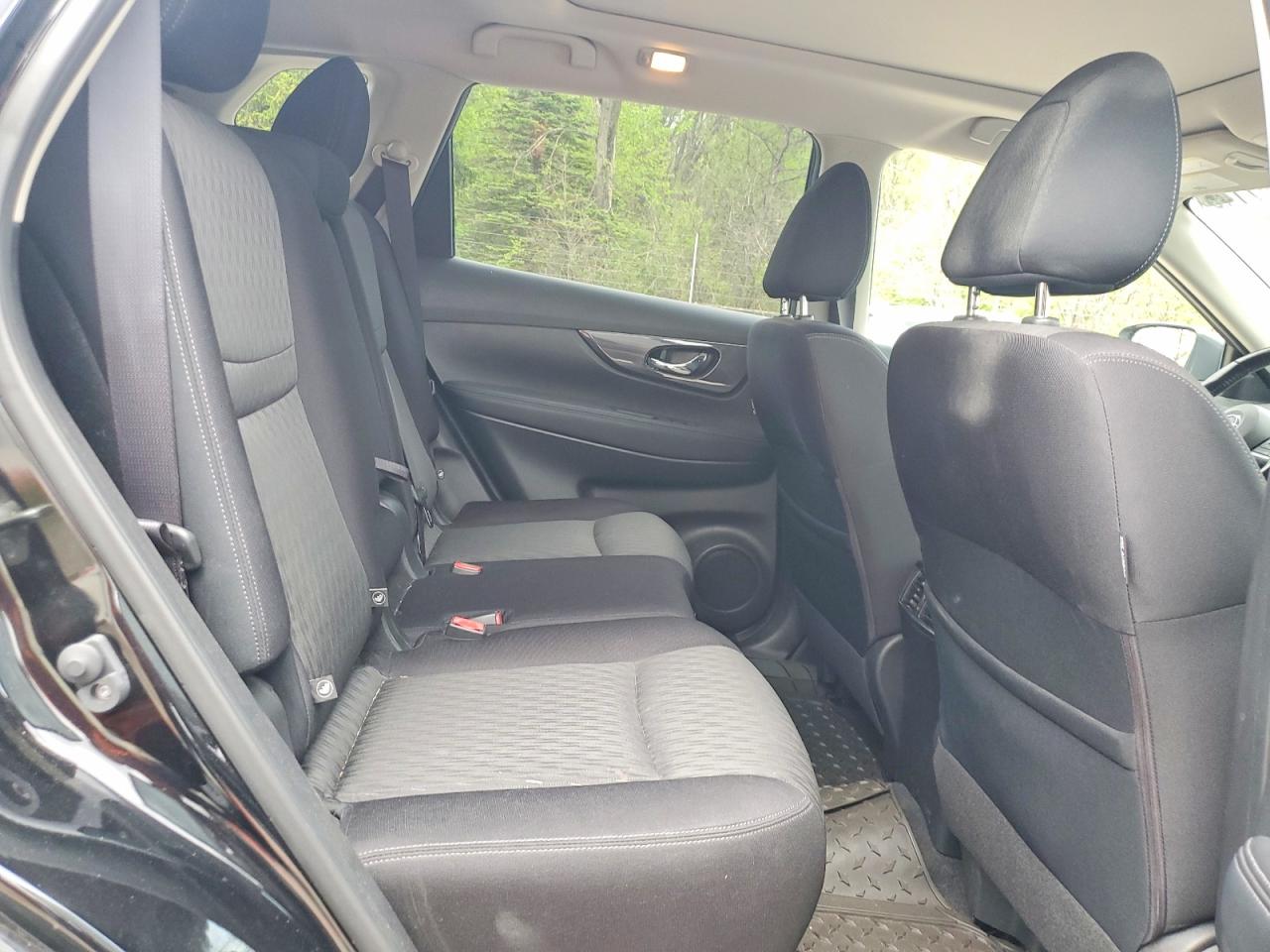 Nissan Rogue Sv