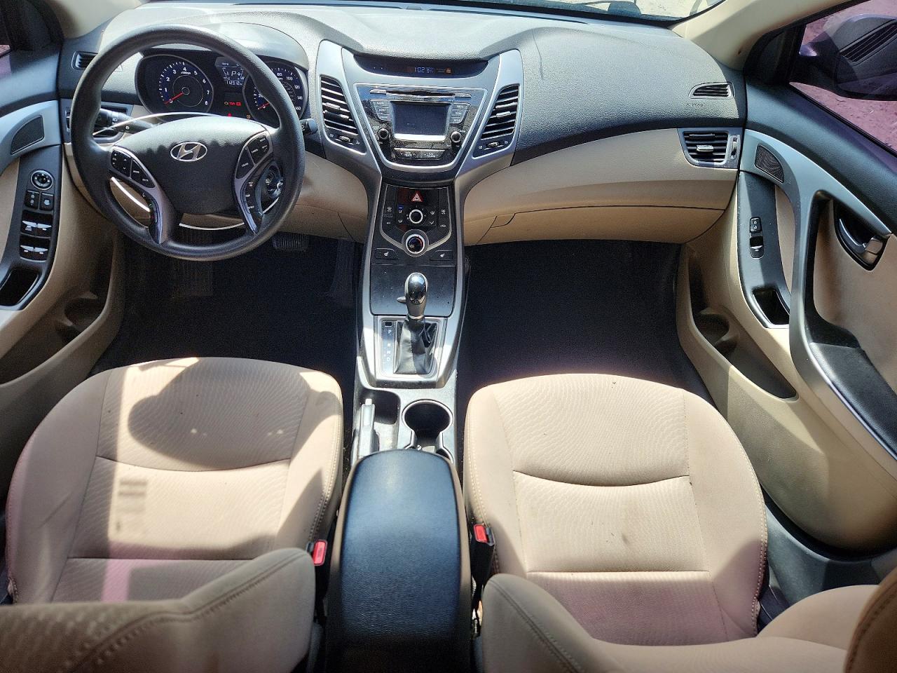 Hyundai ELANTRA Se