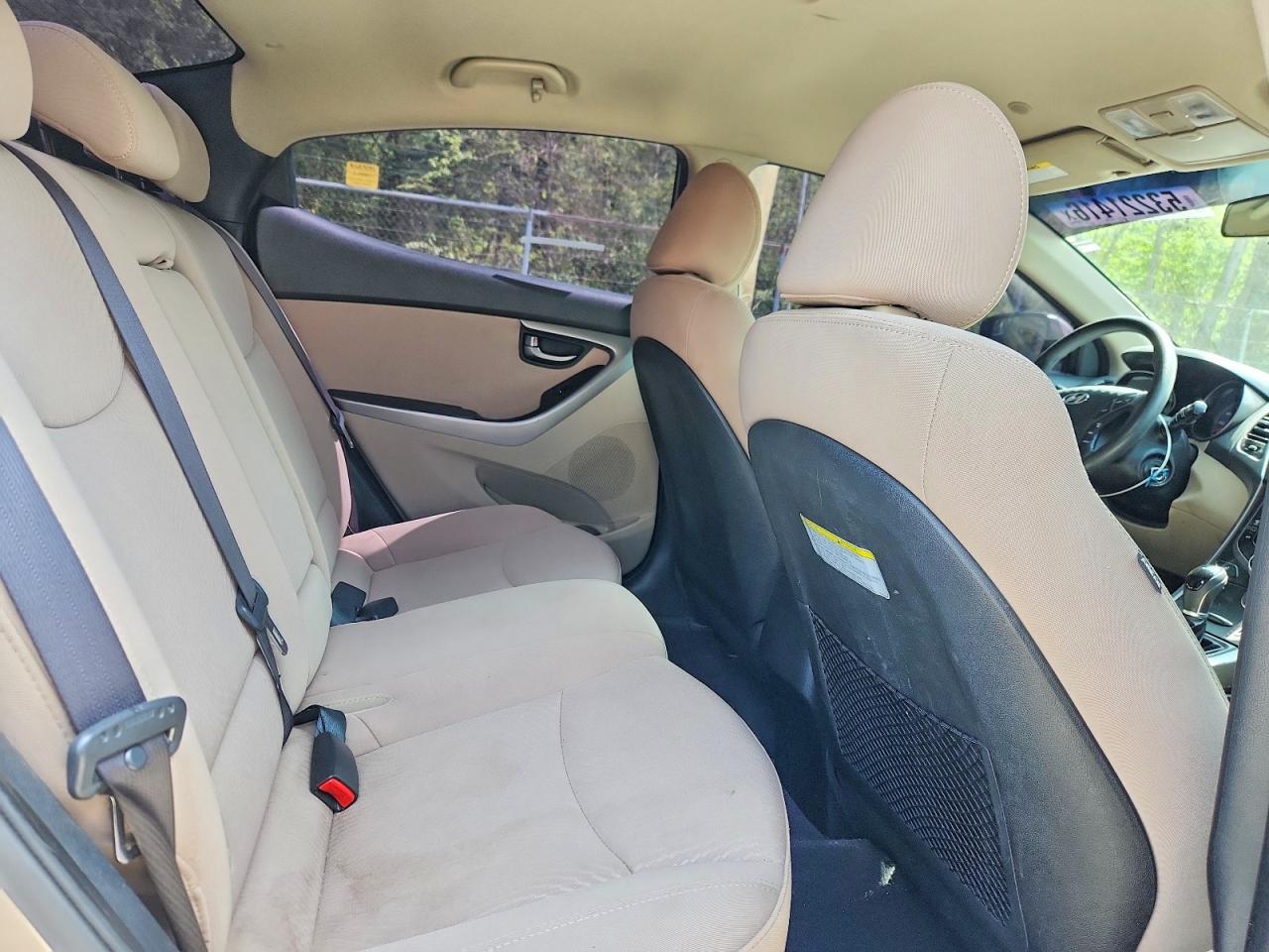 Hyundai ELANTRA Se