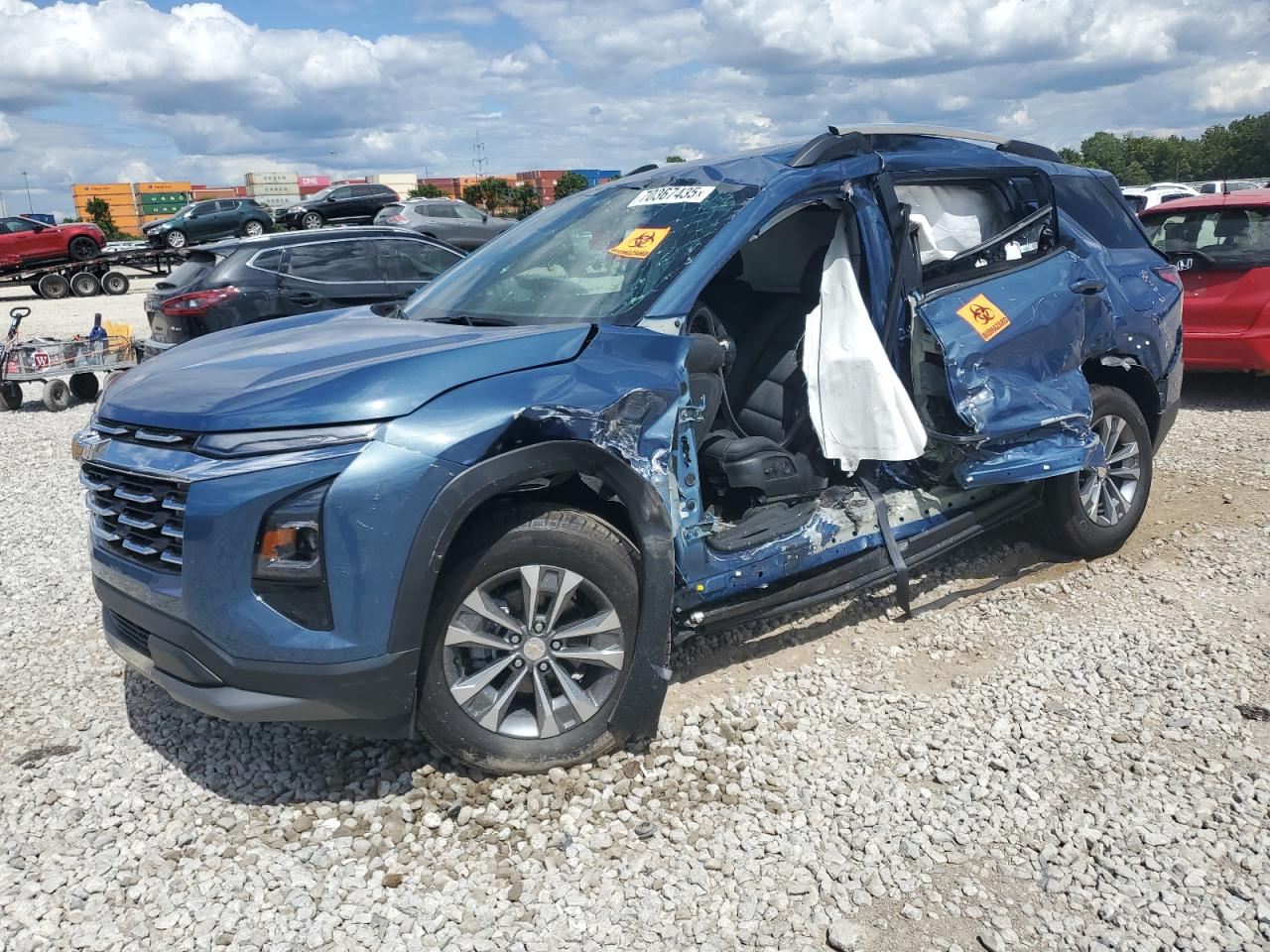 Salvage Chevrolet Equinox Image