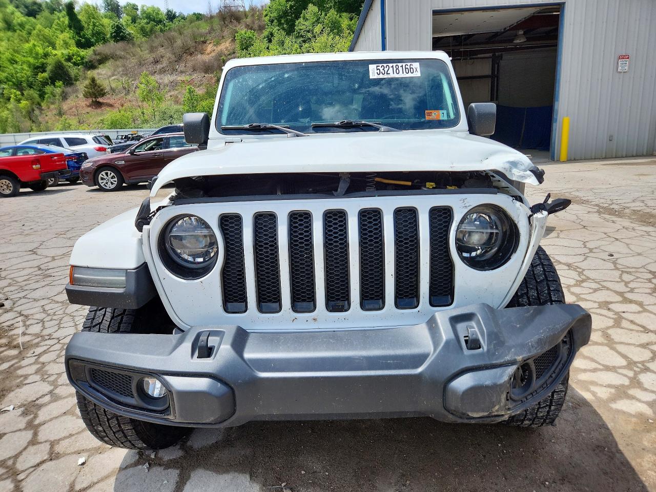 Jeep Wrangler Sahara