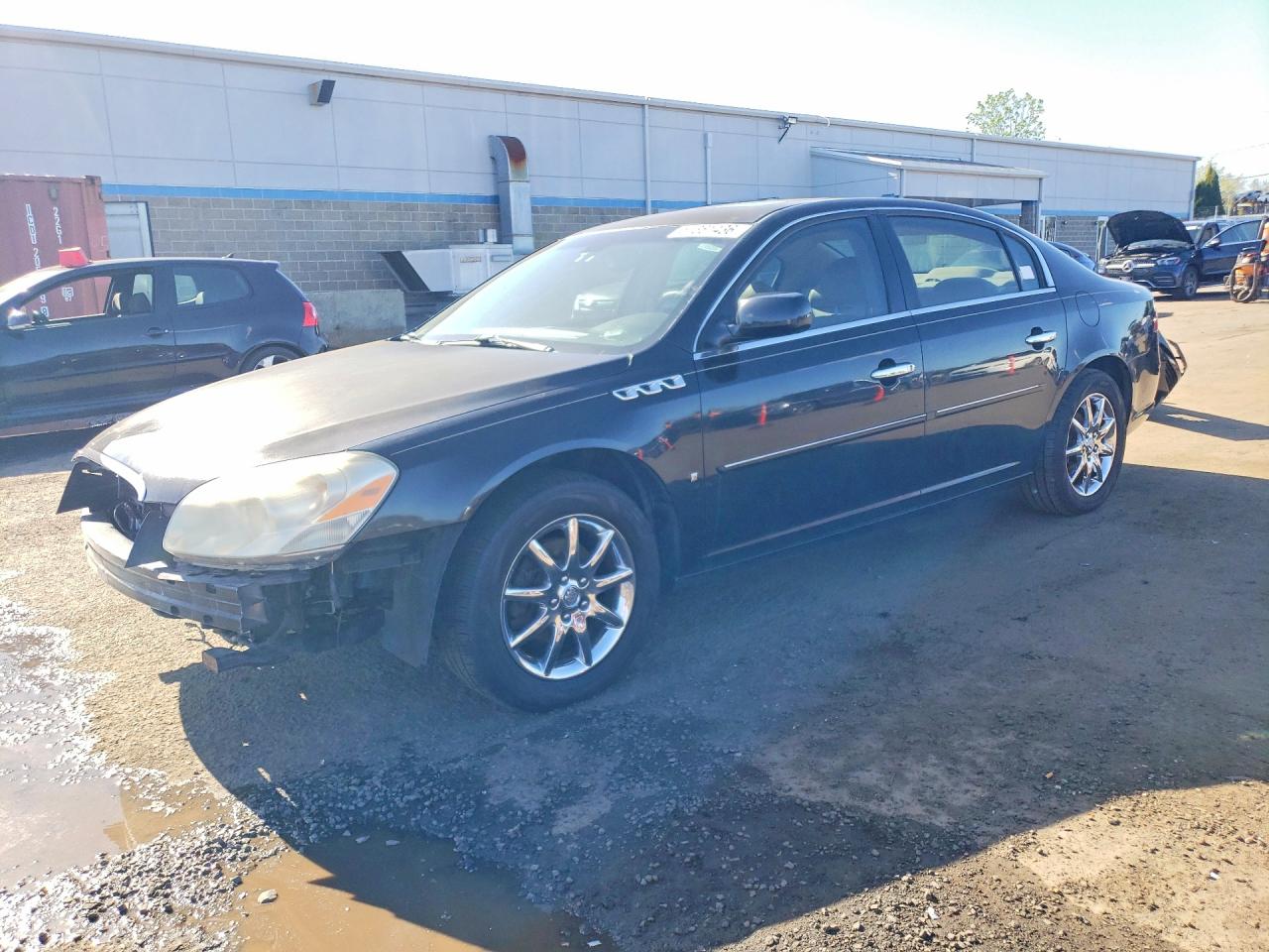 Salvage Buick Lucerne Image