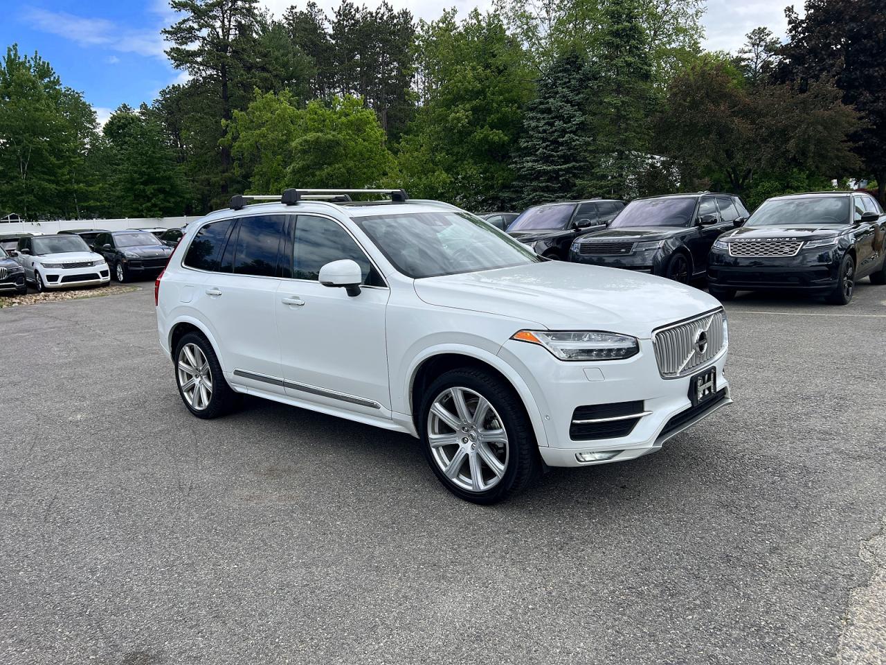 Salvage Volvo XC90 Image