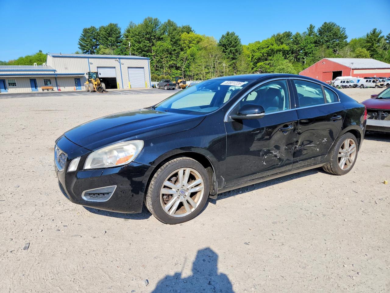 Salvage Volvo S60 Image