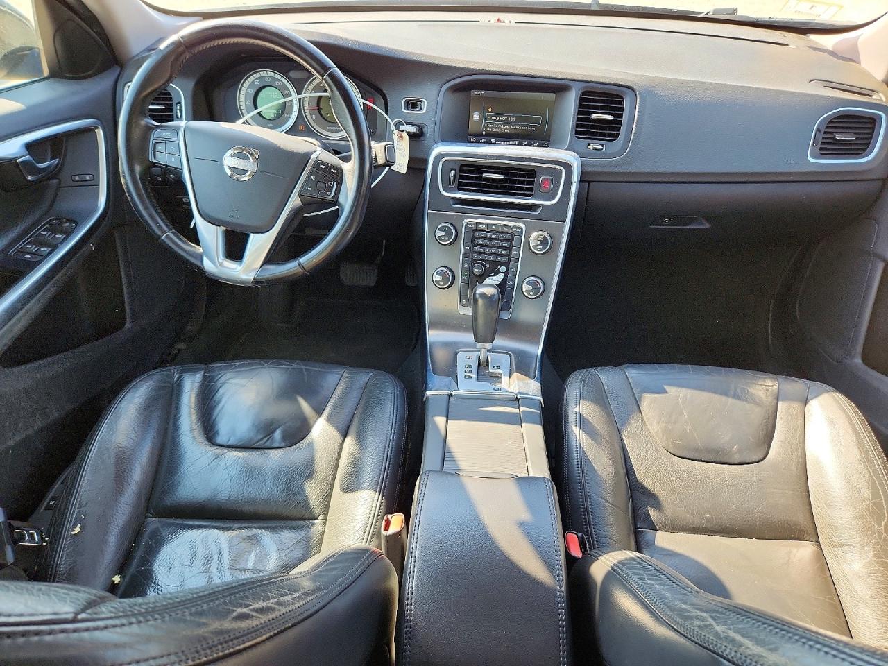 Volvo S60 T5