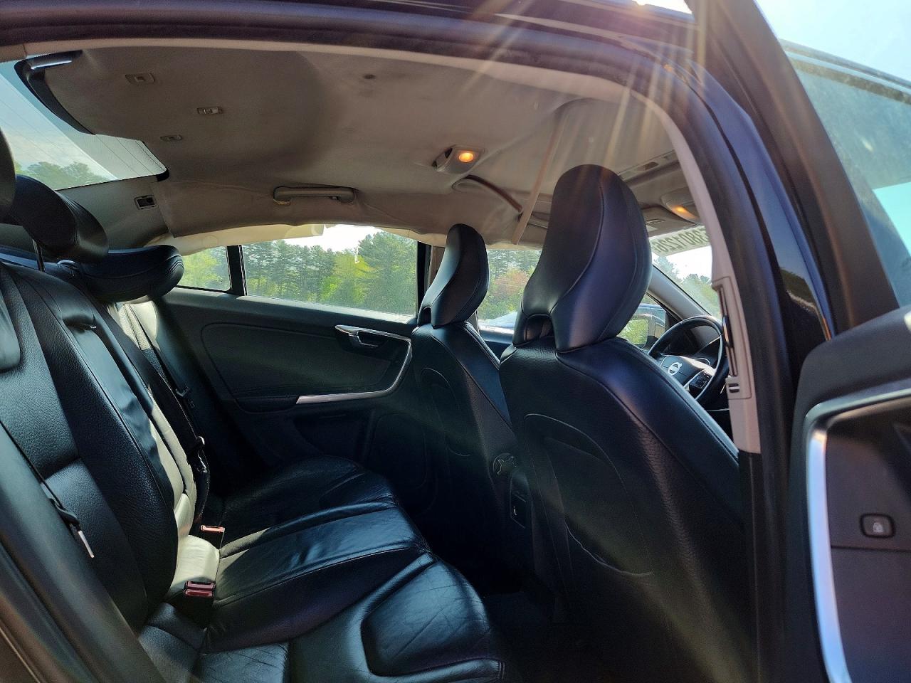 Volvo S60 T5