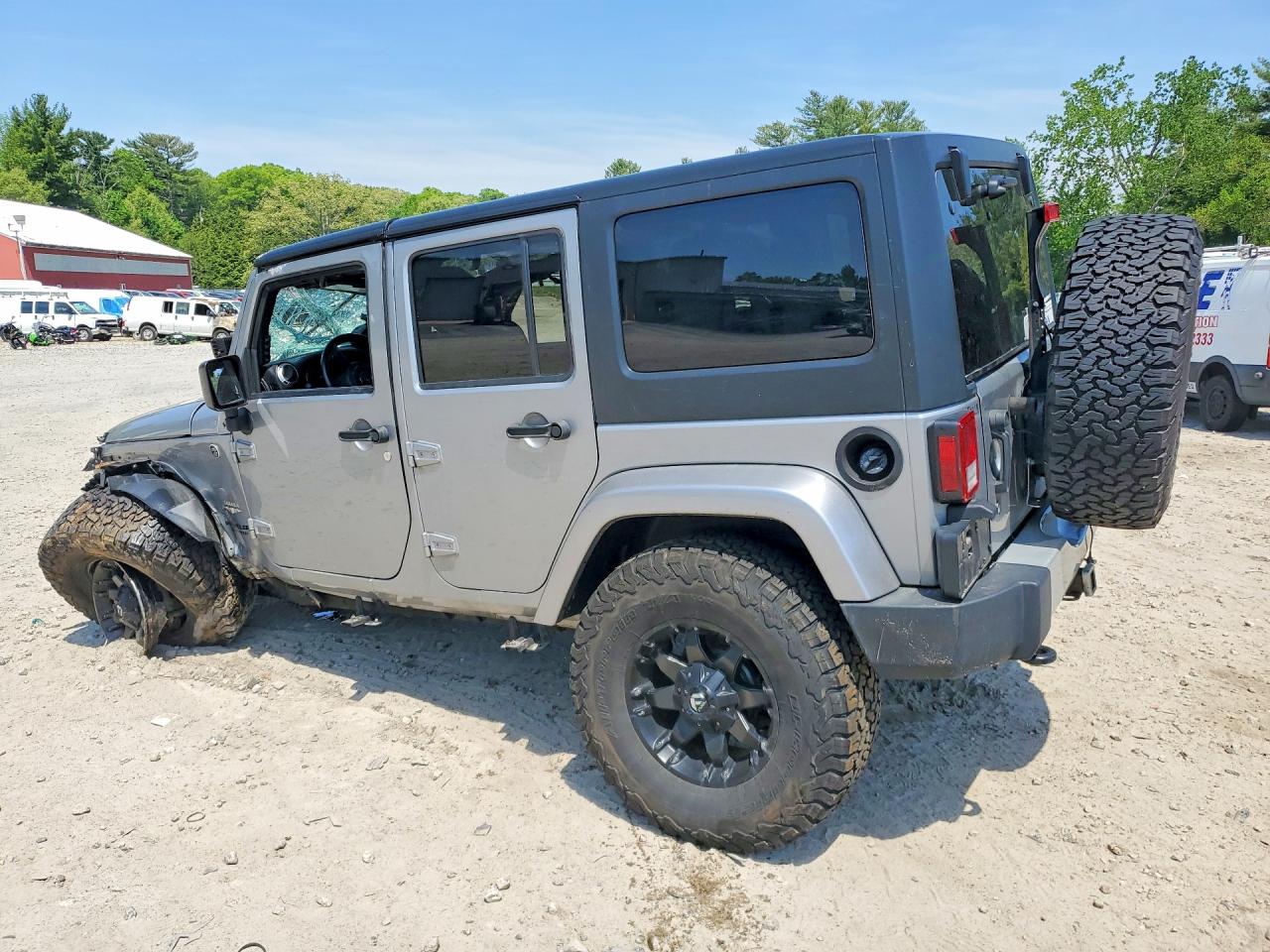 Jeep Wrangler Sahara
