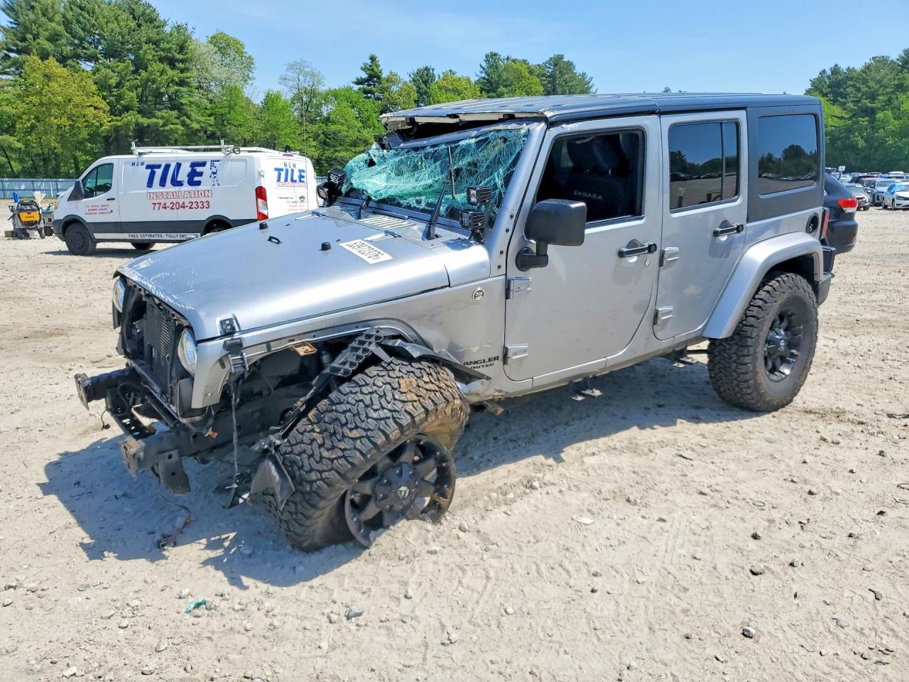 Salvage Jeep Wrangler Image