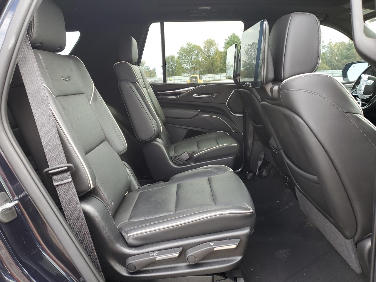 Cadillac Escalade Sport