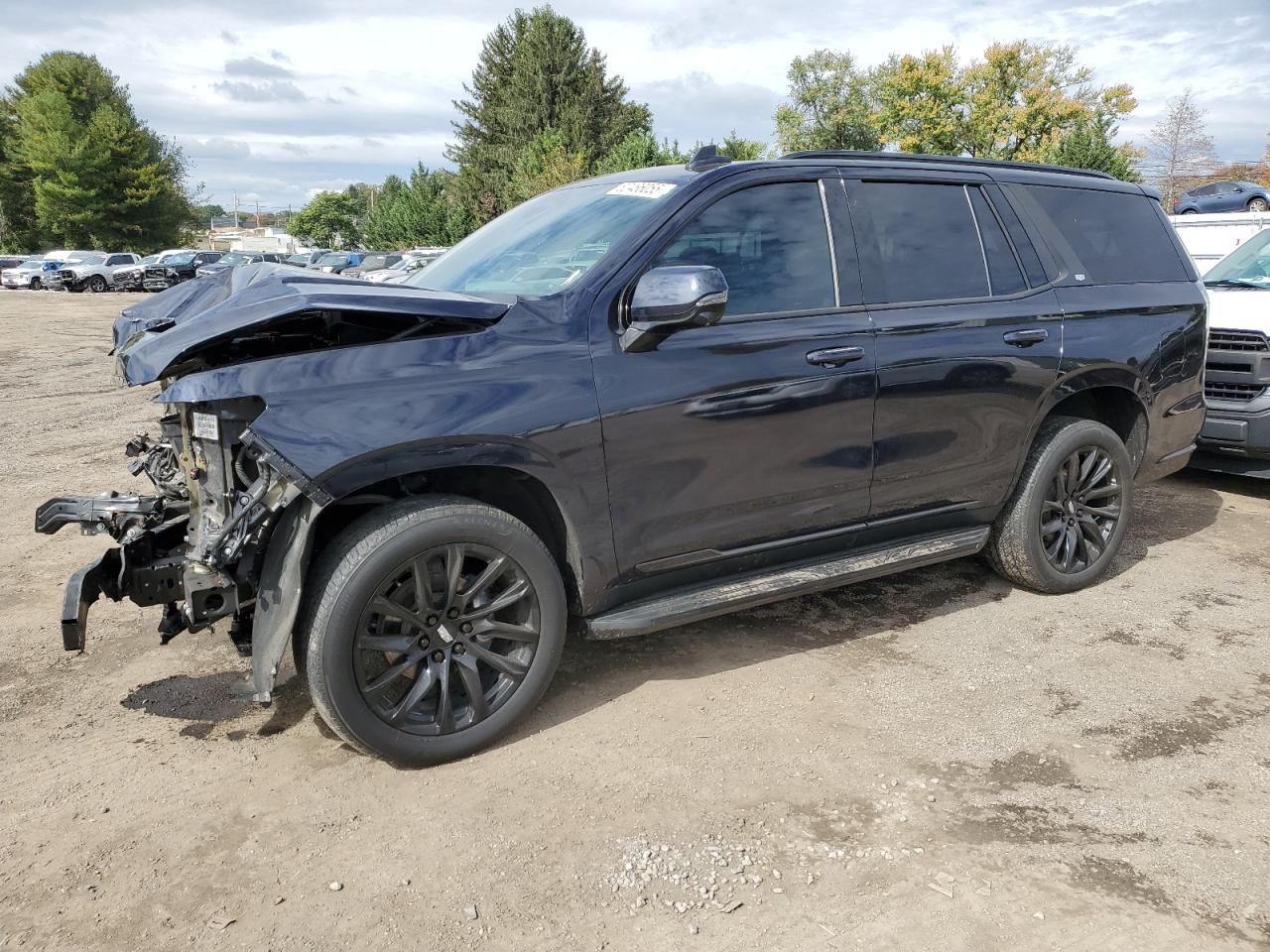 Salvage Cadillac Escalade Image