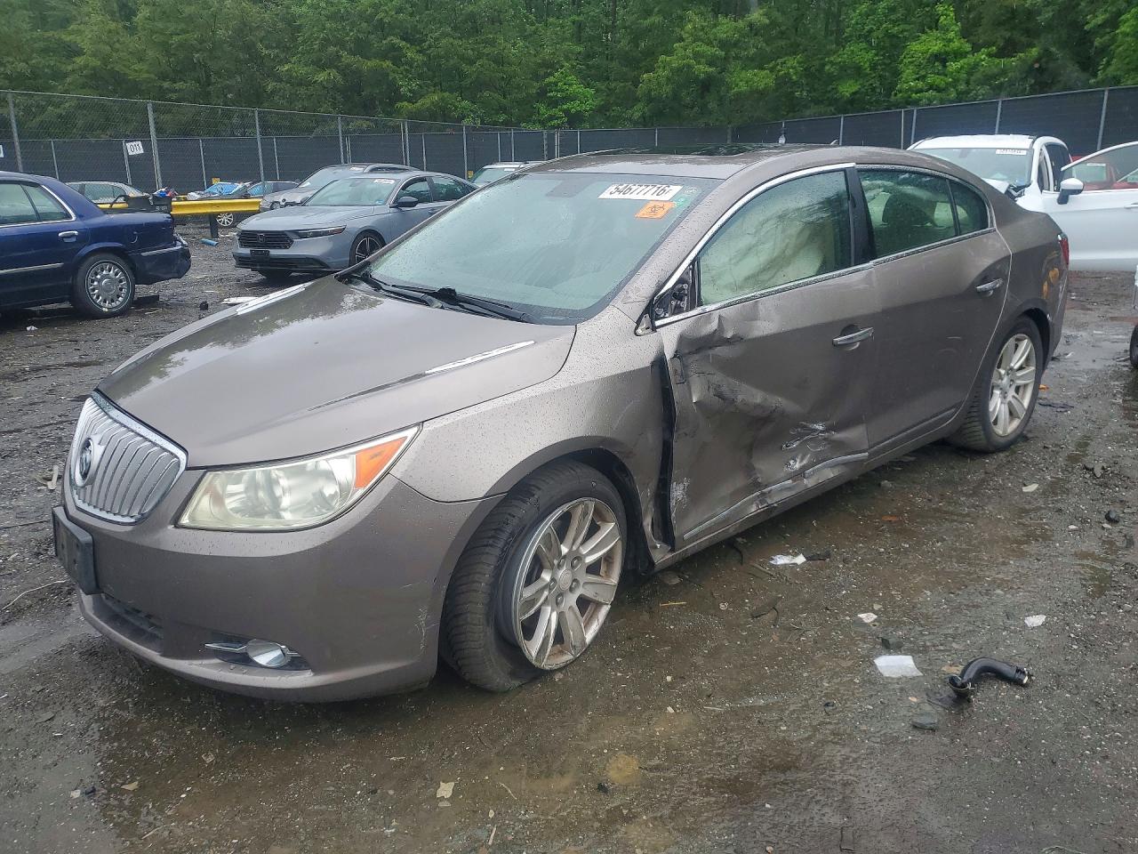 Salvage Buick LaCrosse Image