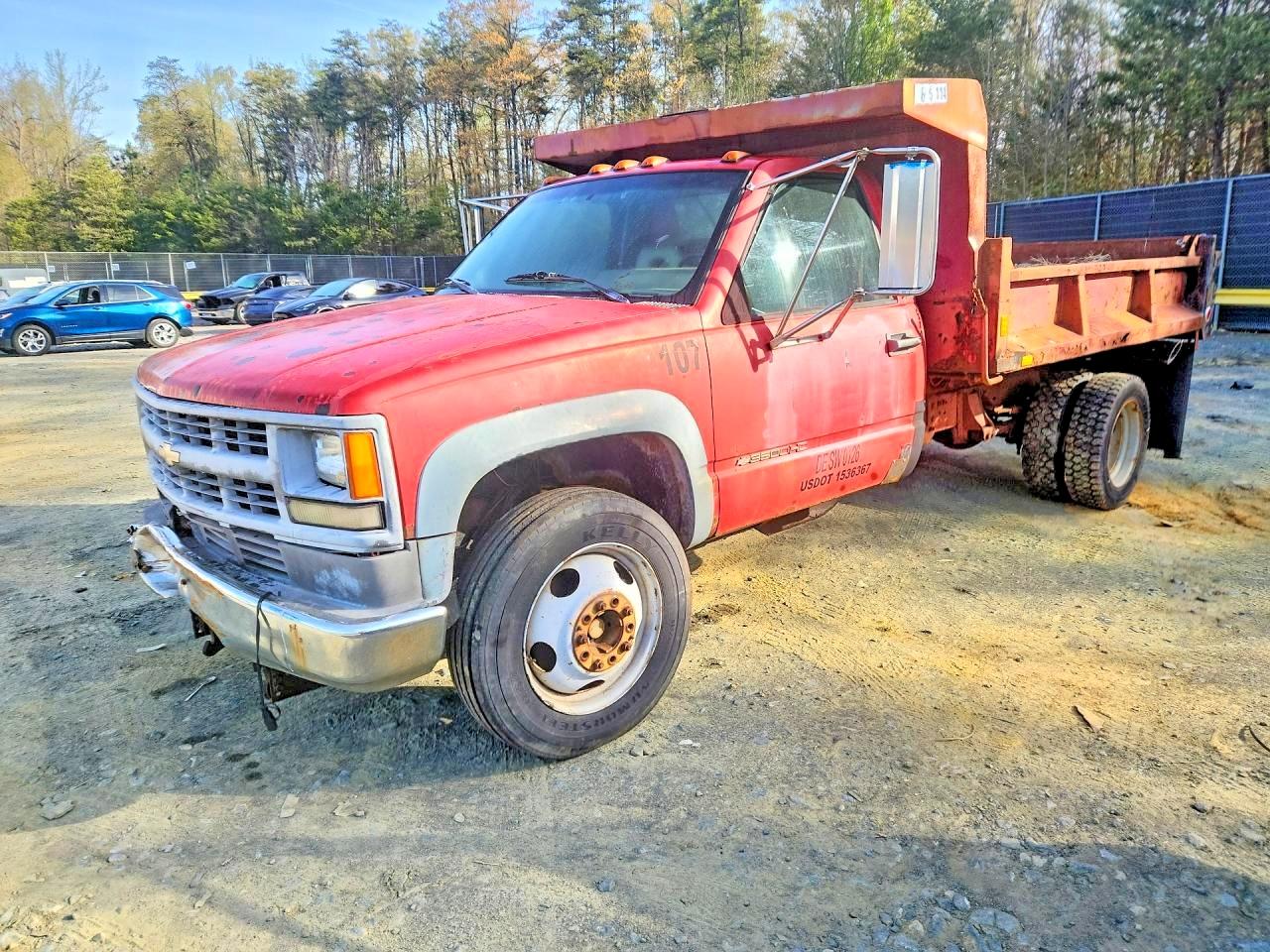 Salvage Chevrolet Gmt Image