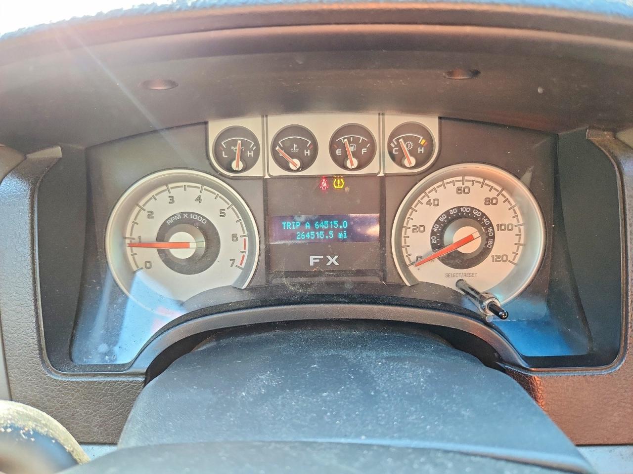 Ford F-150 Super Cab