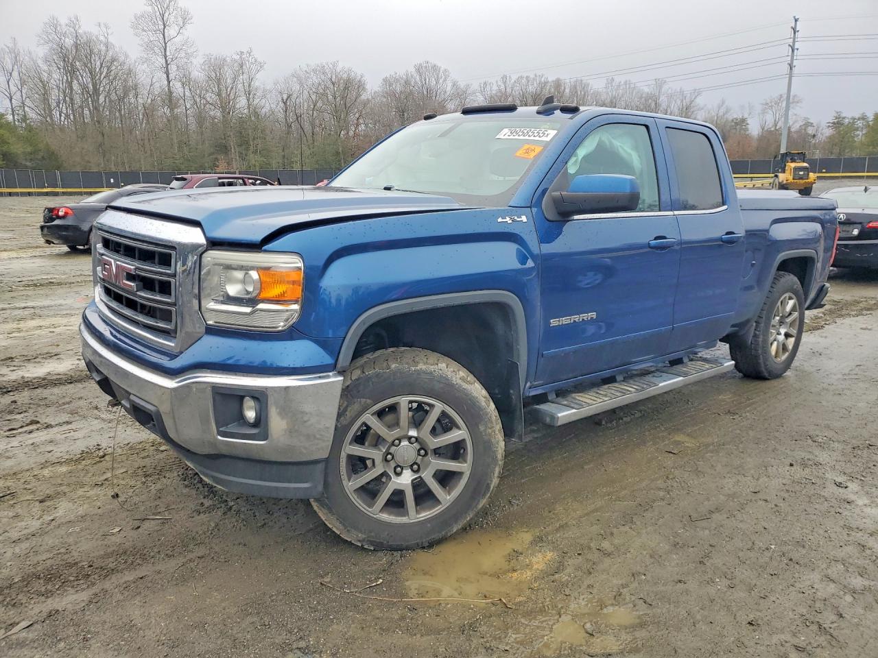 Salvage GMC Sierra Image