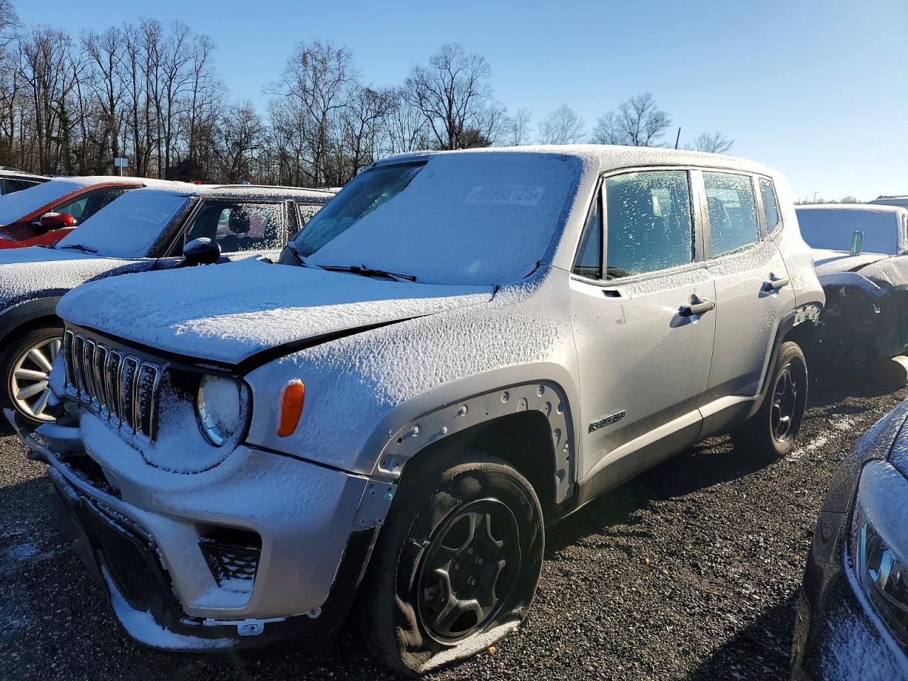 Salvage Jeep Renegade Image