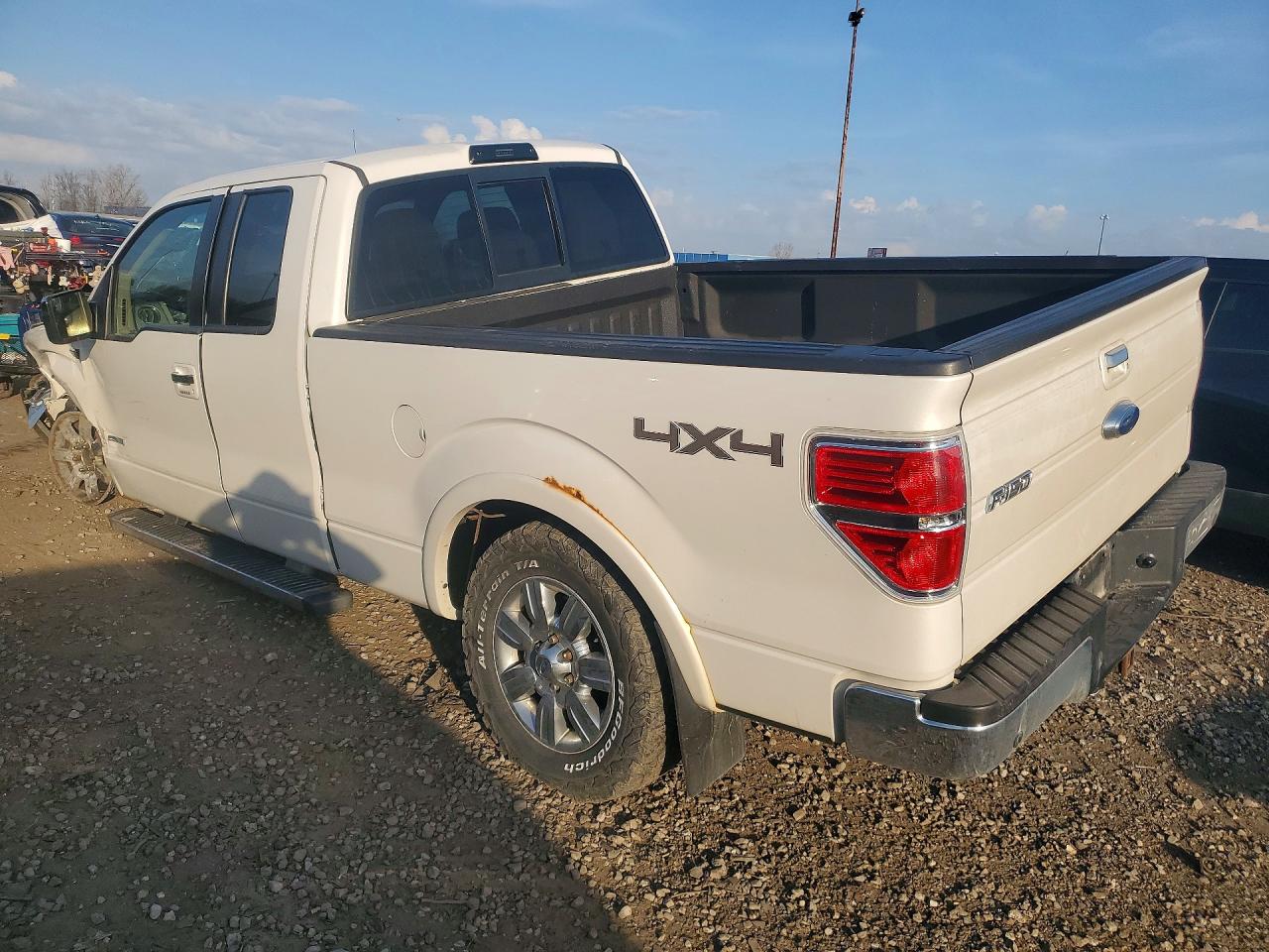 Ford F-150 Super Cab
