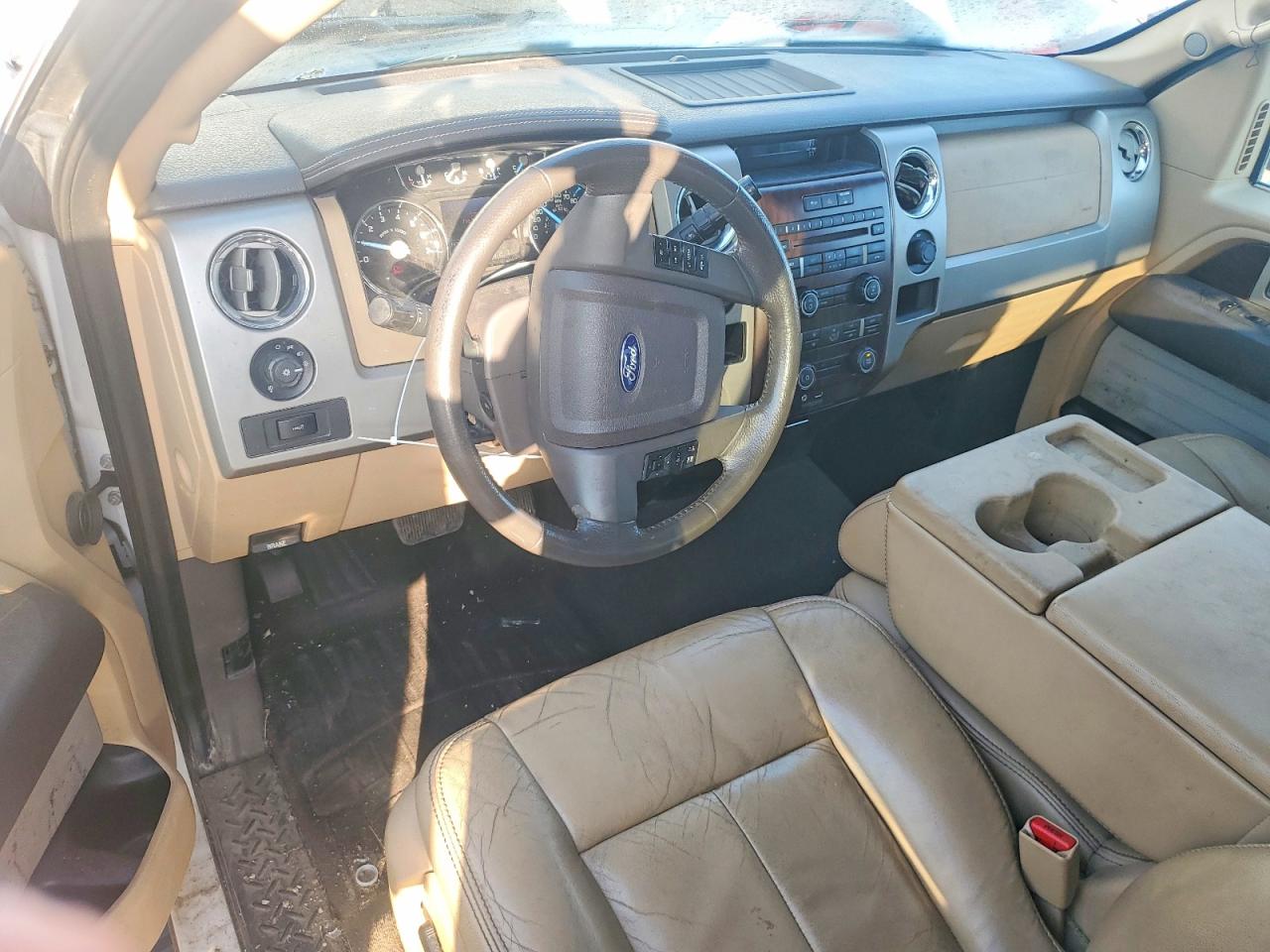 Ford F-150 Super Cab