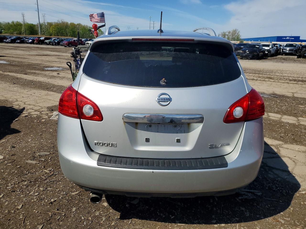Nissan Rogue S