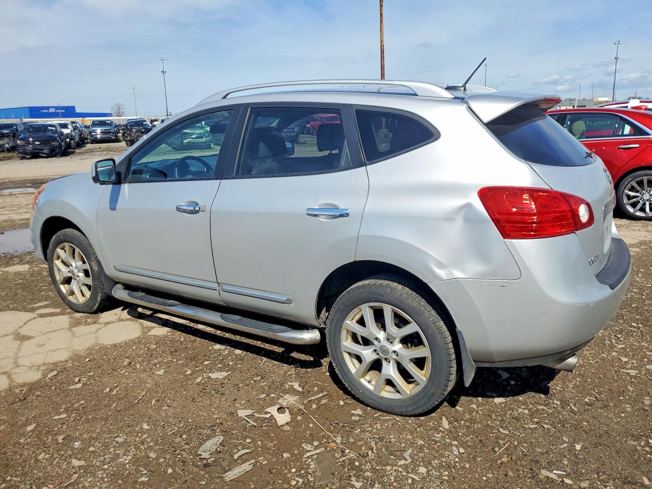Nissan Rogue S
