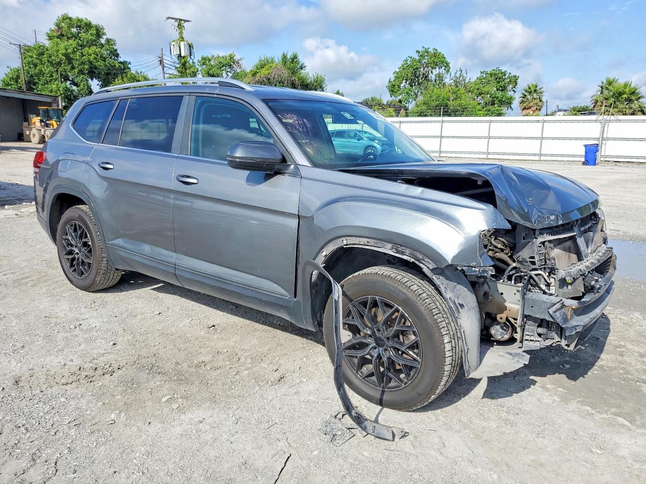Volkswagen Atlas S