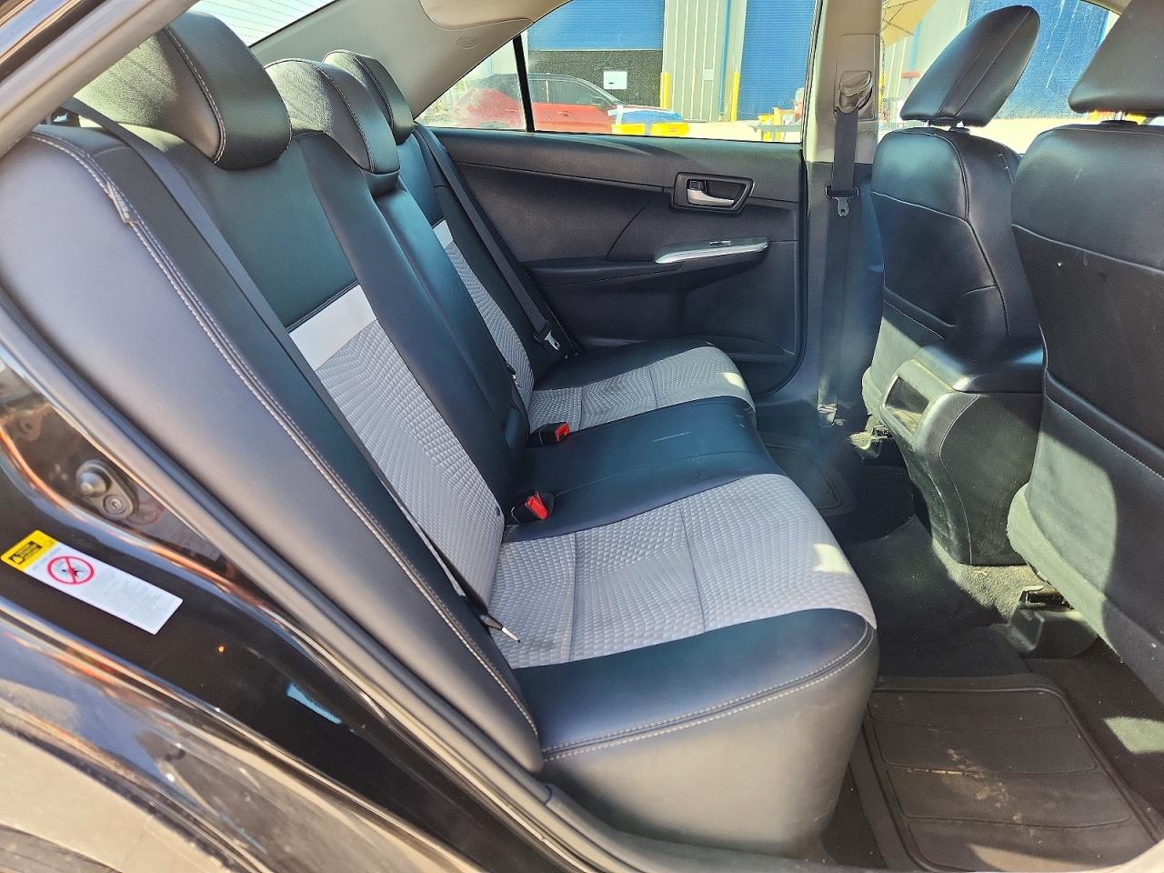 Toyota Camry Se