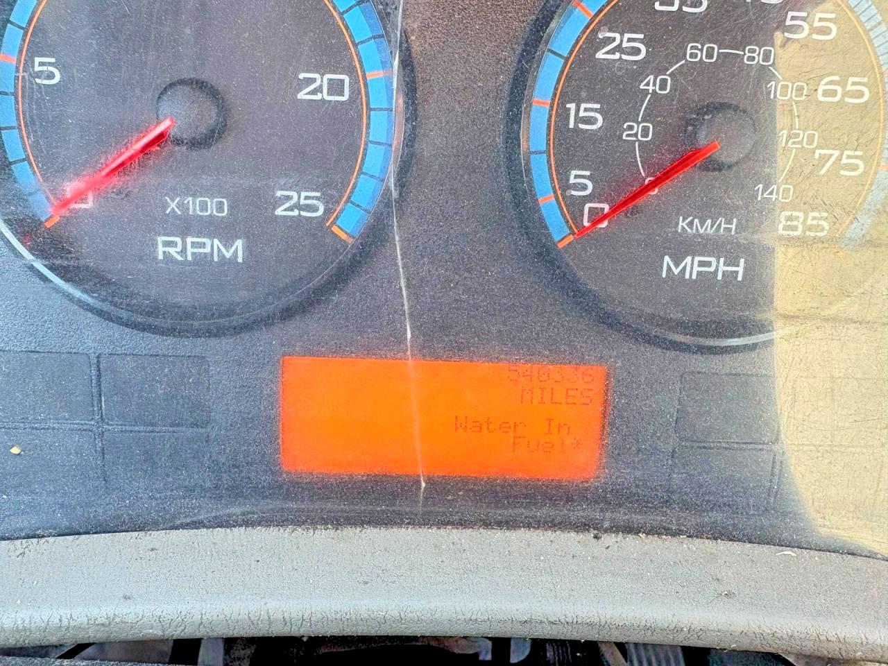 International 8000 8600