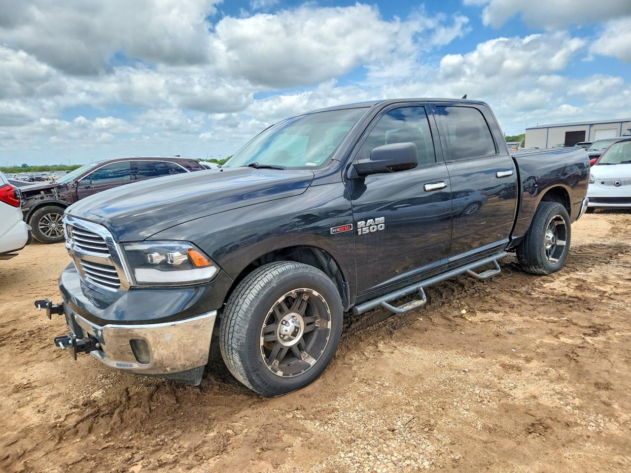 Salvage Ram 1500 Image