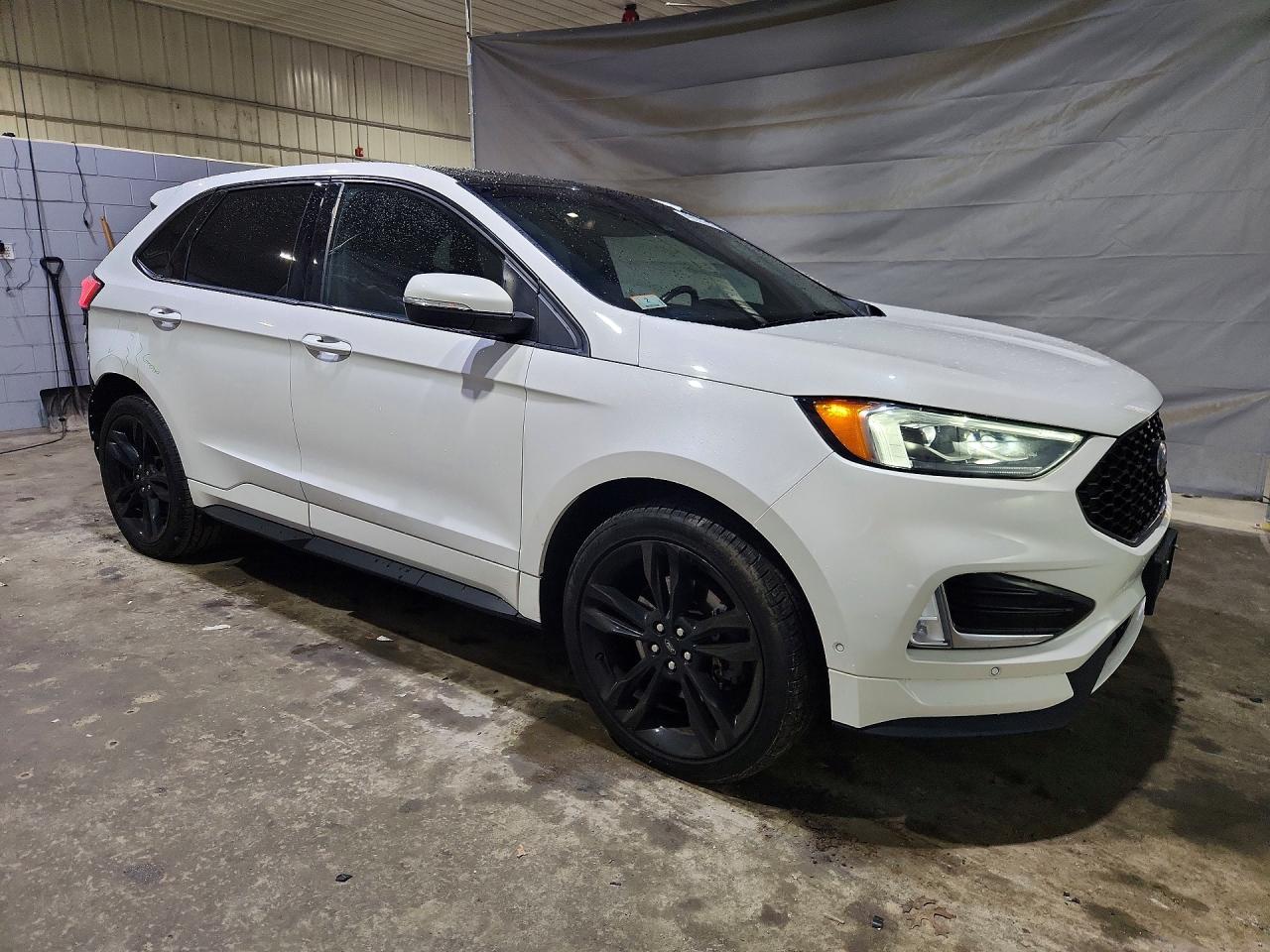 Ford Edge St