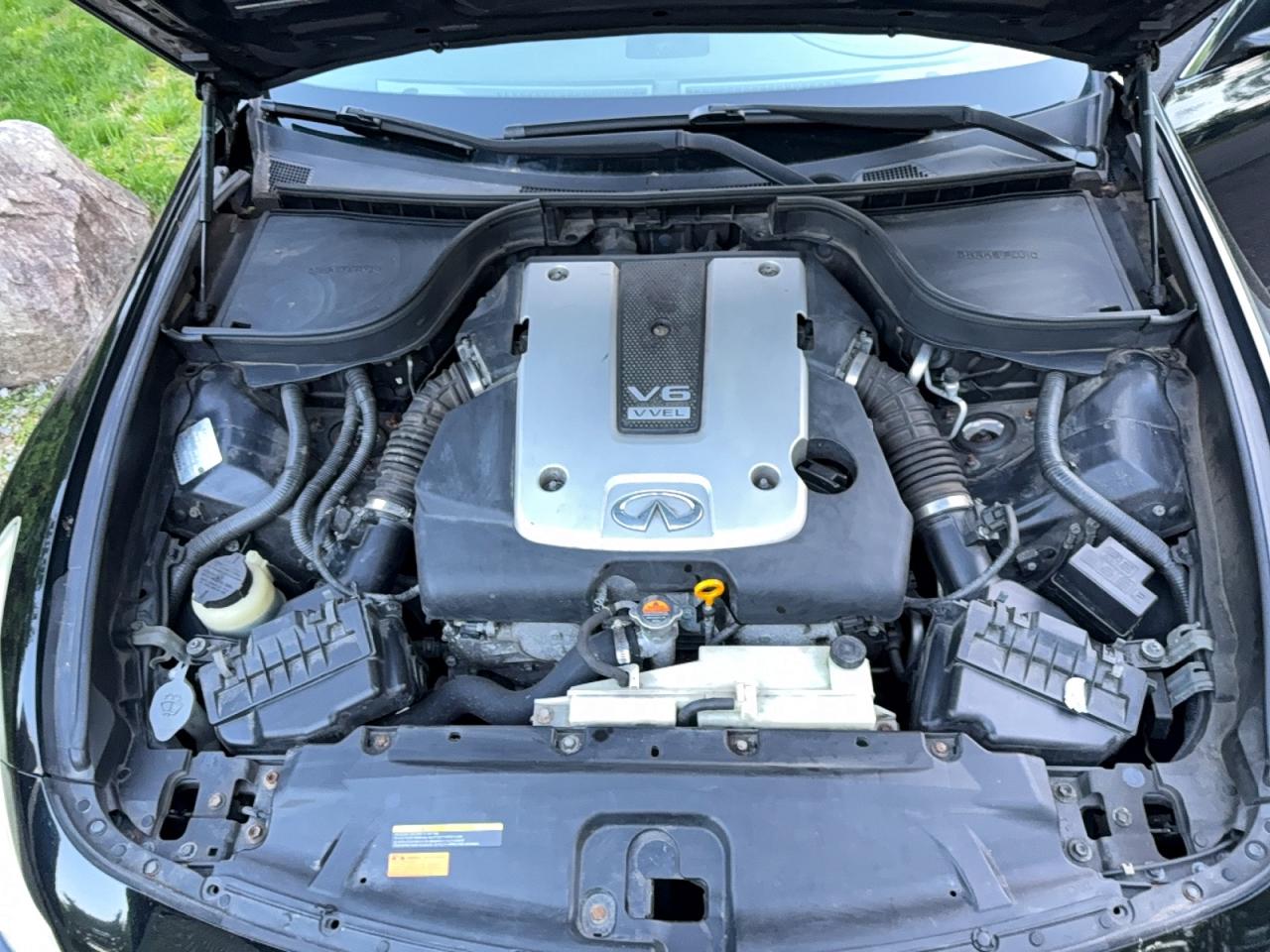 INFINITI G37 X