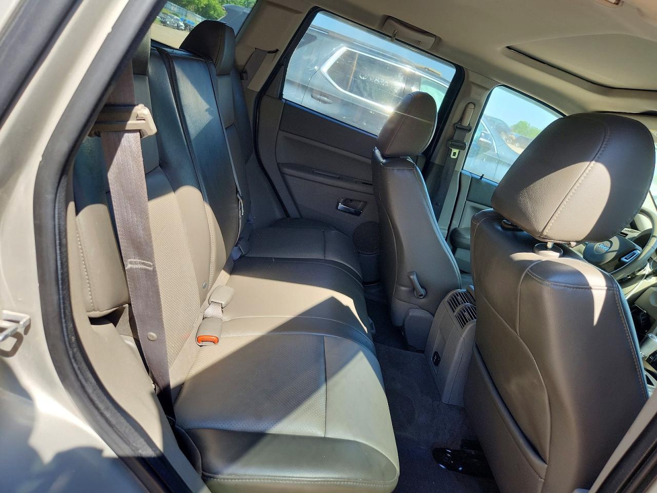Jeep Cherokee Laredo