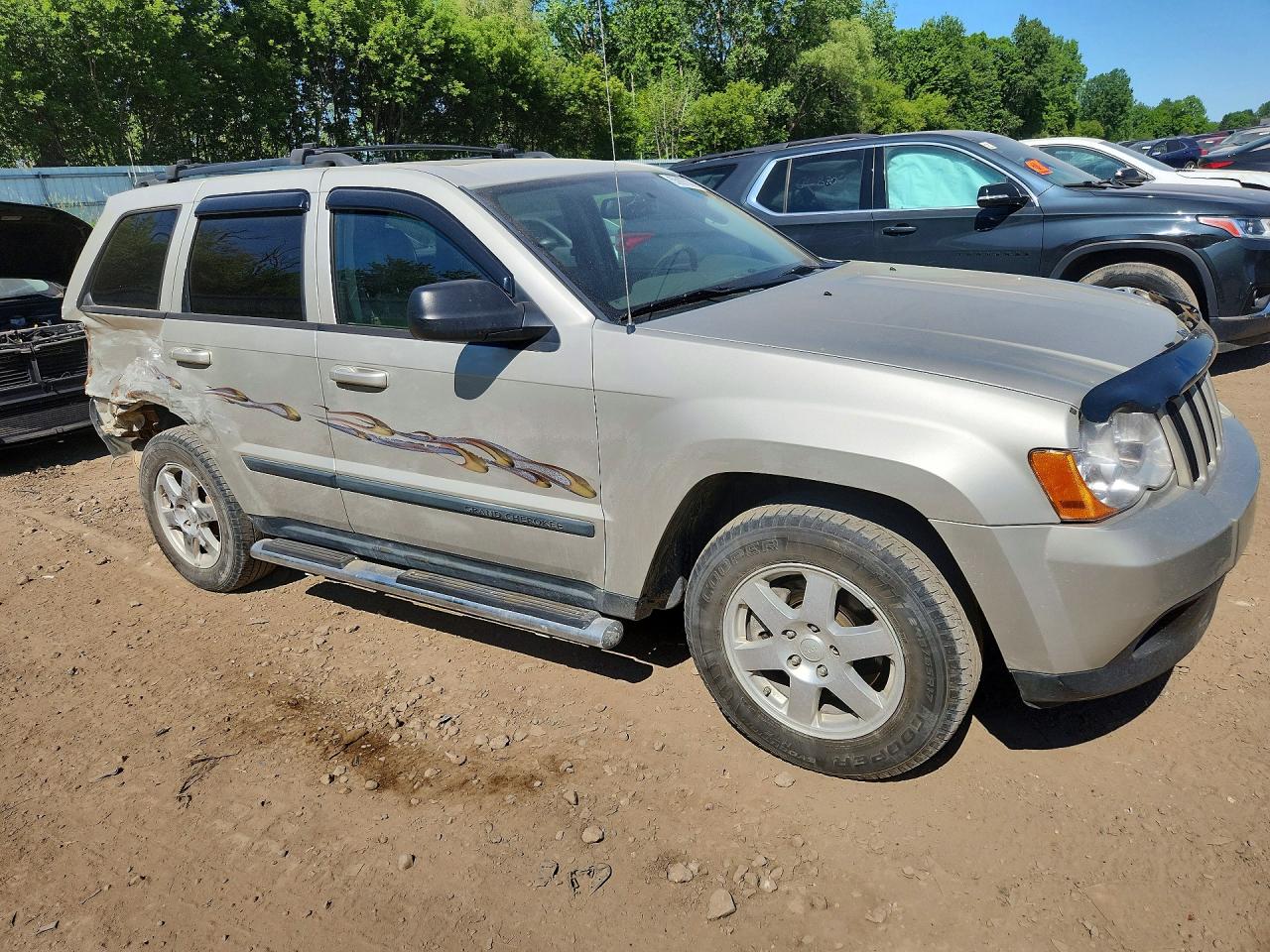Jeep Cherokee Laredo