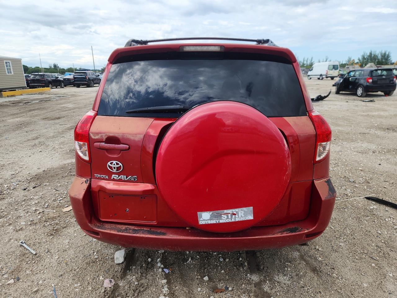 Toyota RAV4 Base
