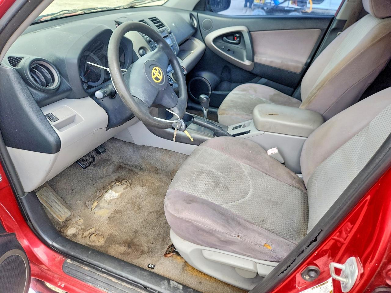 Toyota RAV4 Base