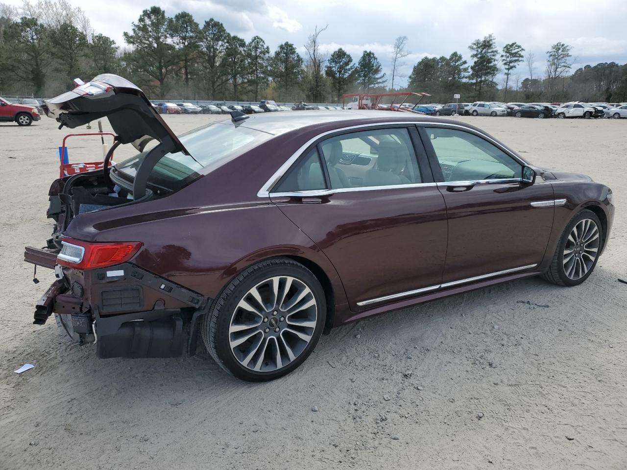 Lincoln Continental Select