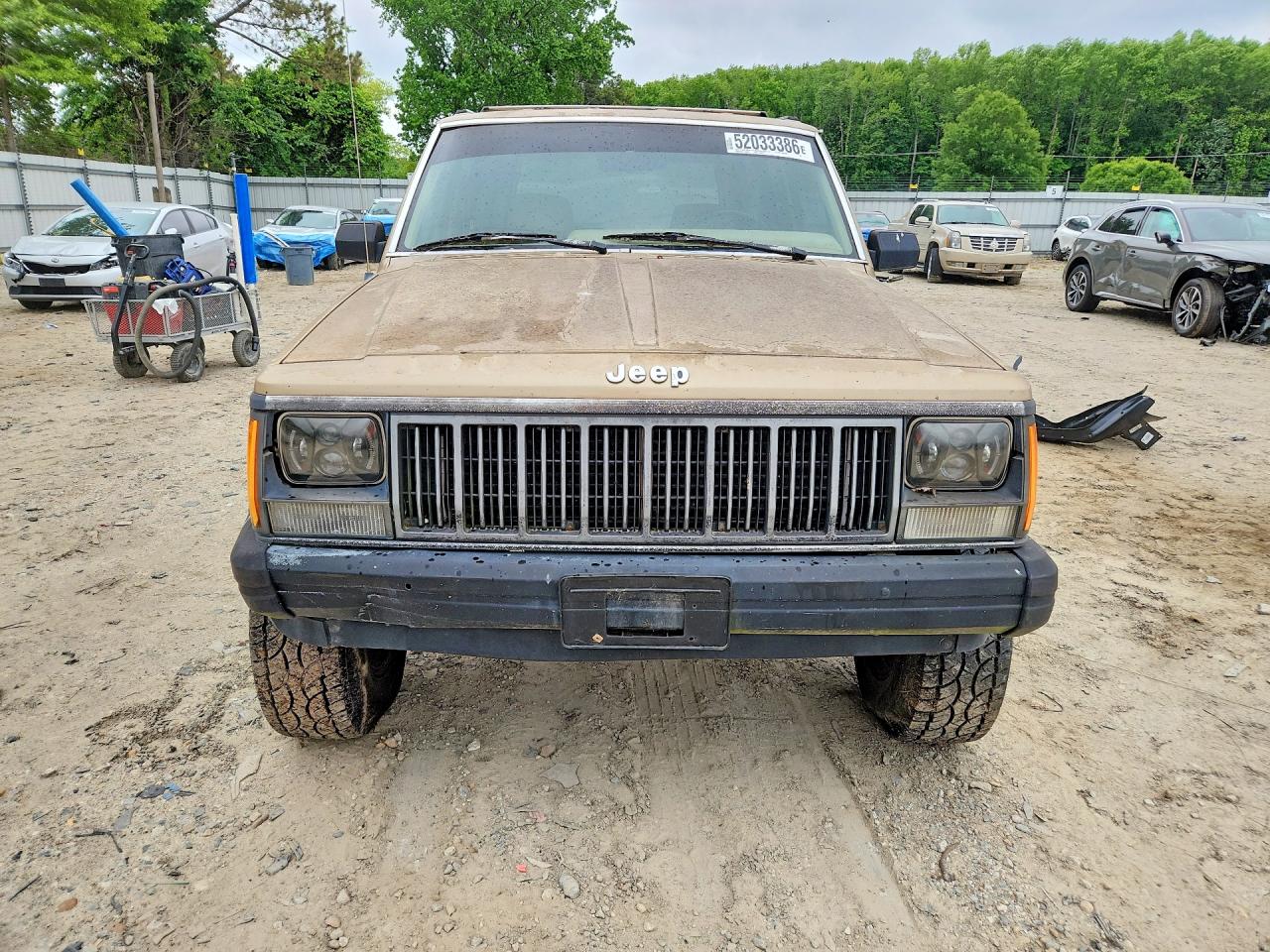 Jeep Cherokee