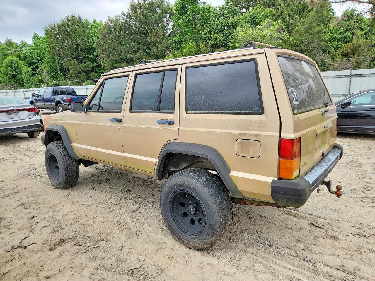 Jeep Cherokee