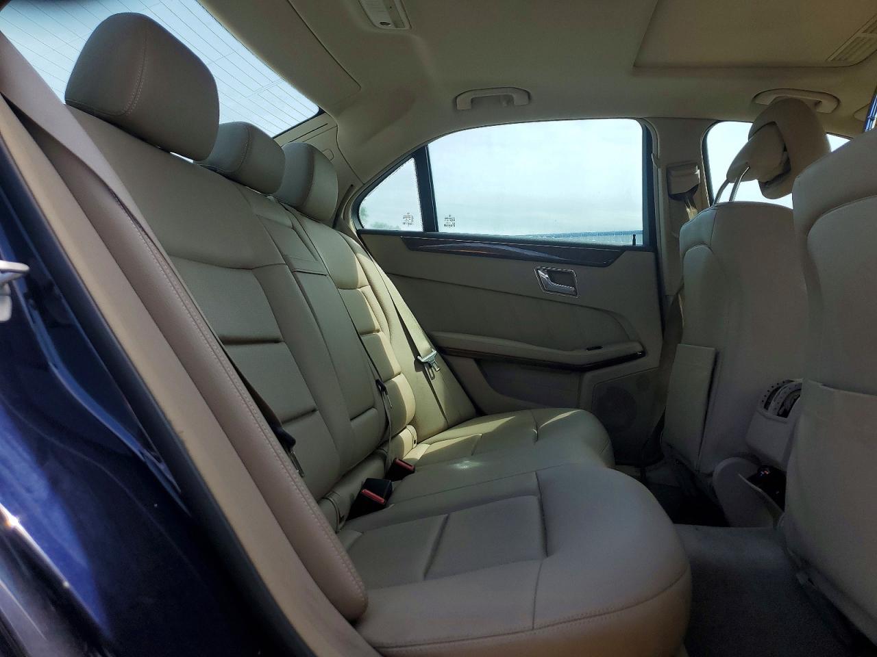 Mercedes-Benz E-Class 350