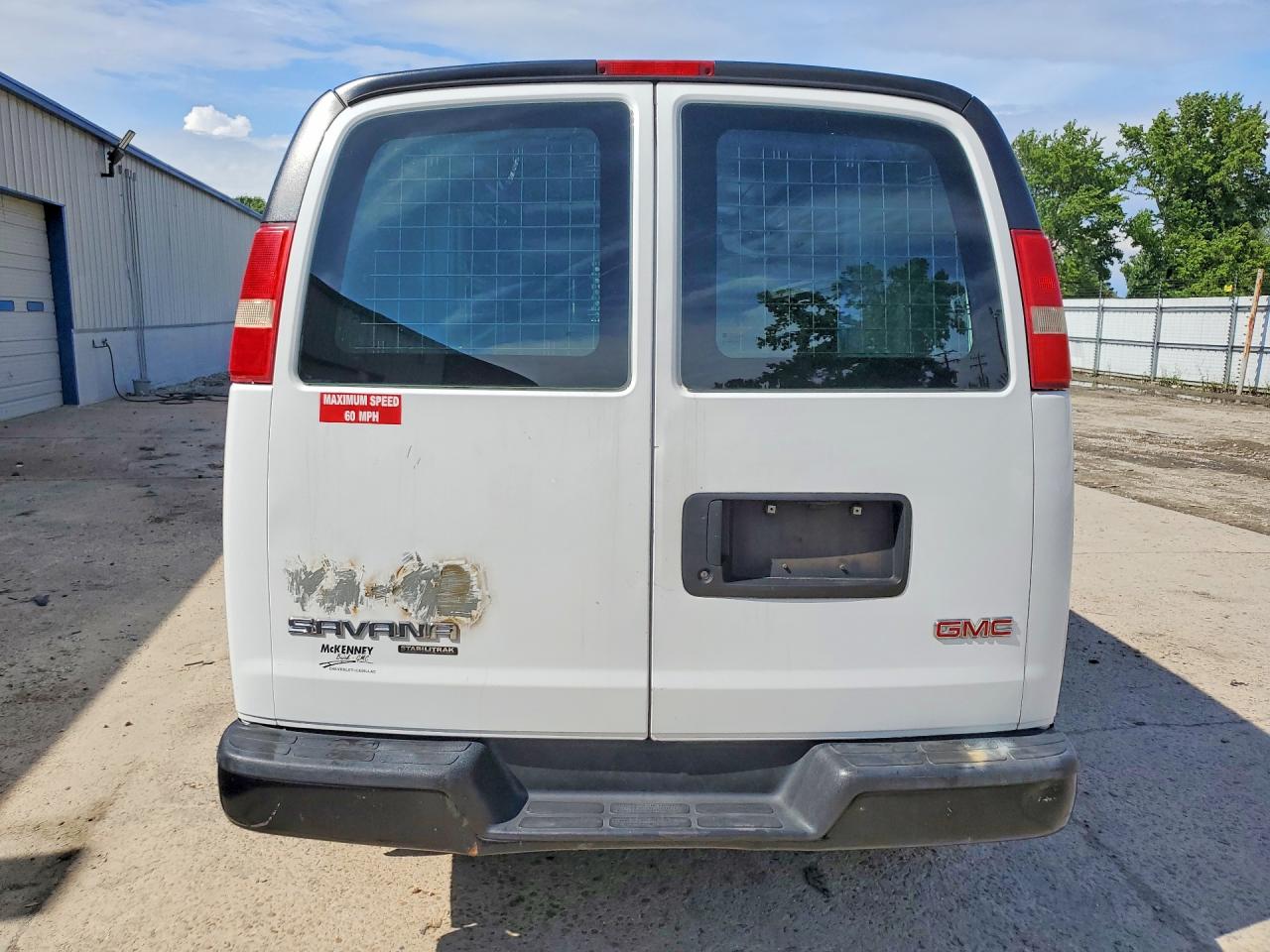 GMC Savana