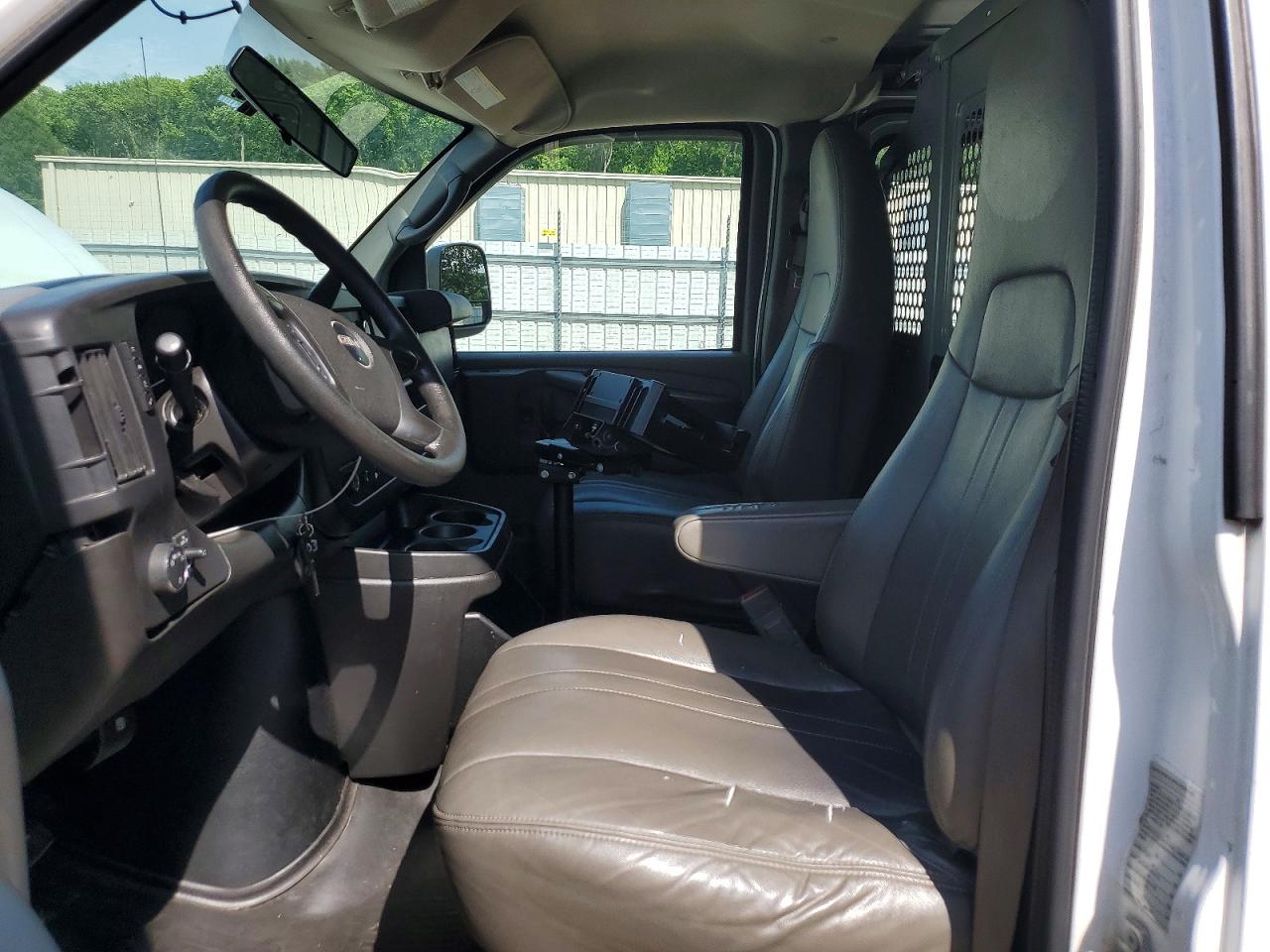 GMC Savana
