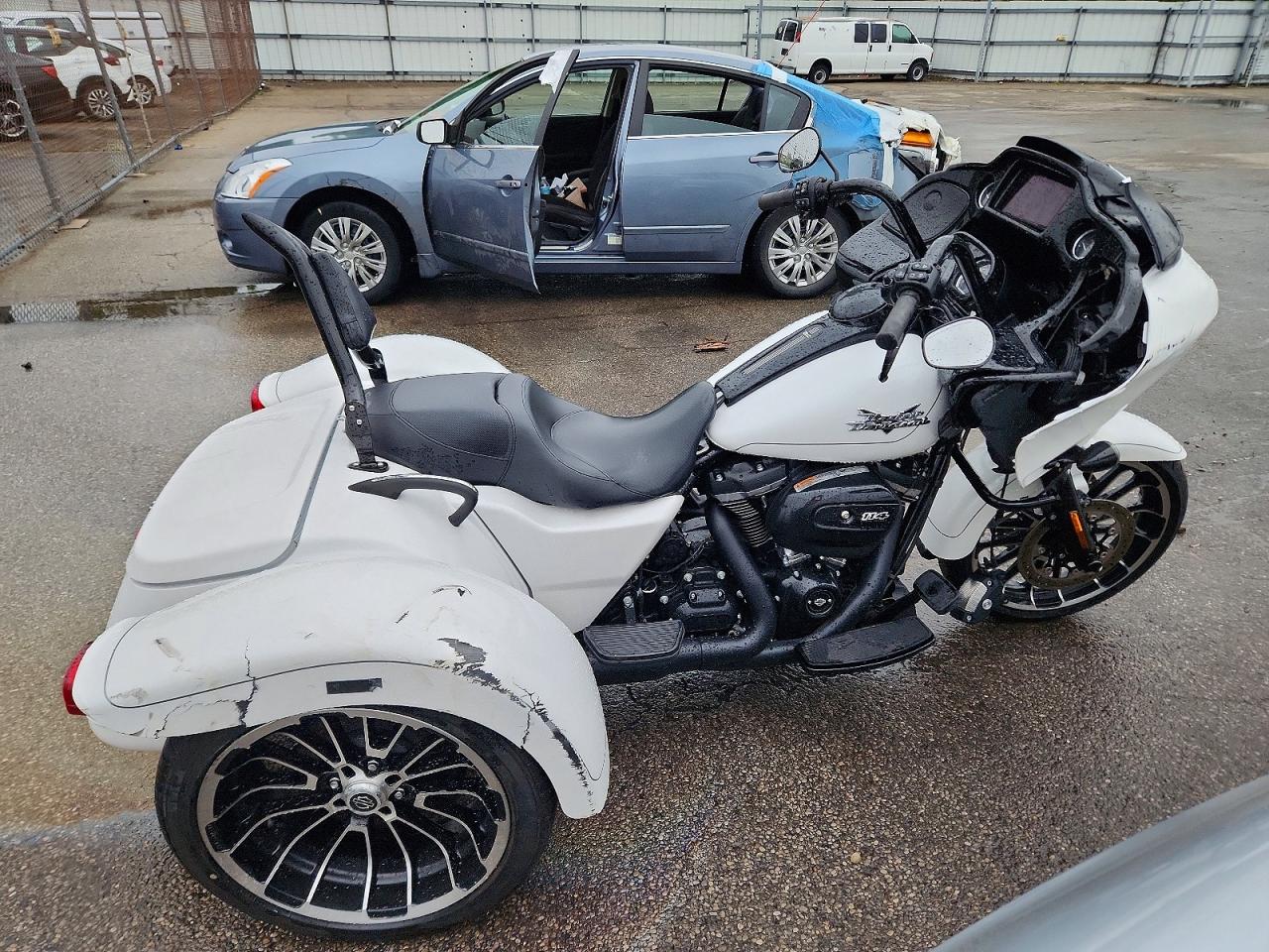 Salvage Harley-Davidson Fltrt Image