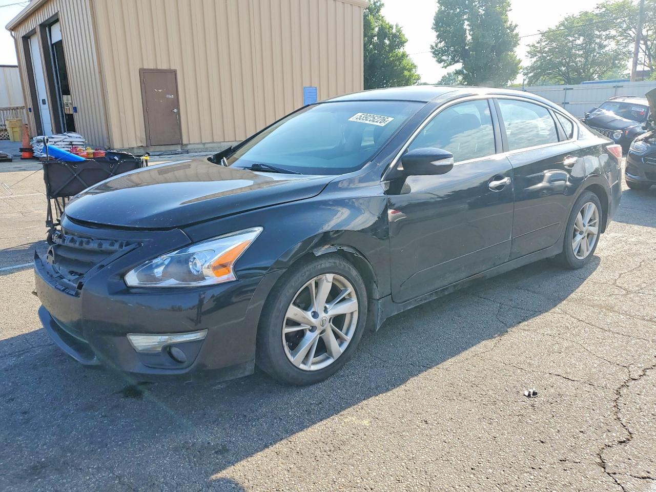 Salvage Nissan Altima Image