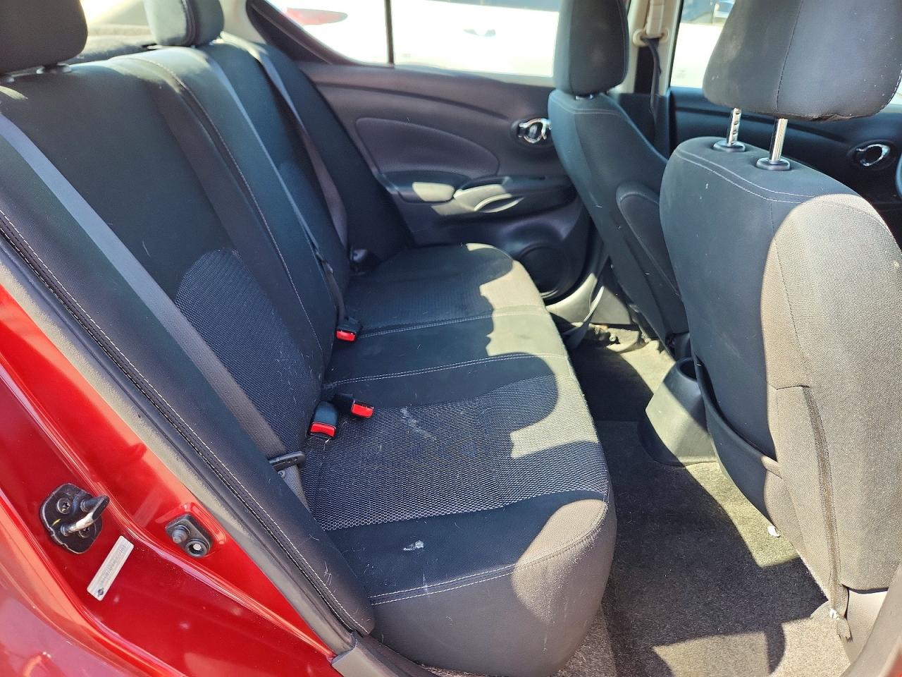 Nissan Versa Sv
