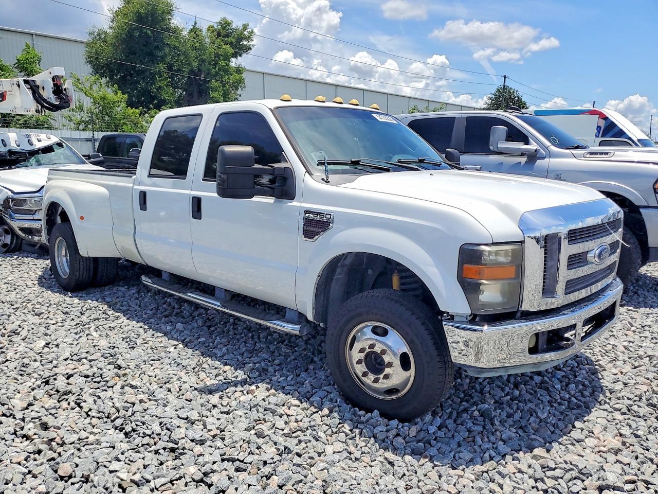 Ford F-350 Super Duty
