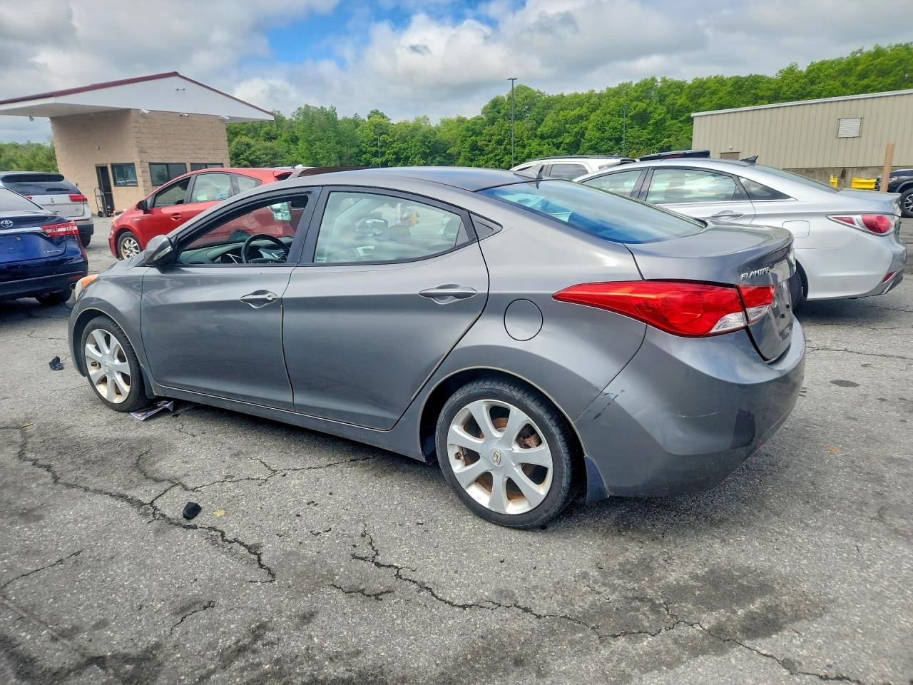Hyundai ELANTRA Limited