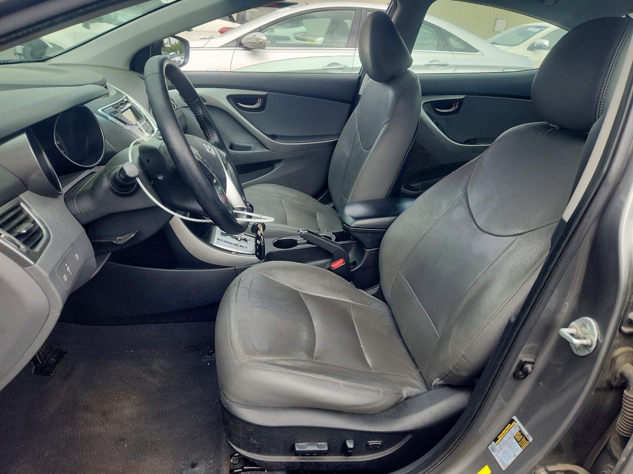 Hyundai ELANTRA Limited